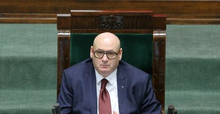 KO i PSL odsłaniają karty. "Pełna lista kandydatów"