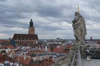 Pogoda we Wrocławiu. Prognoza na niedzielę 28 grudnia. Będzie pogodnie, ale chłodno