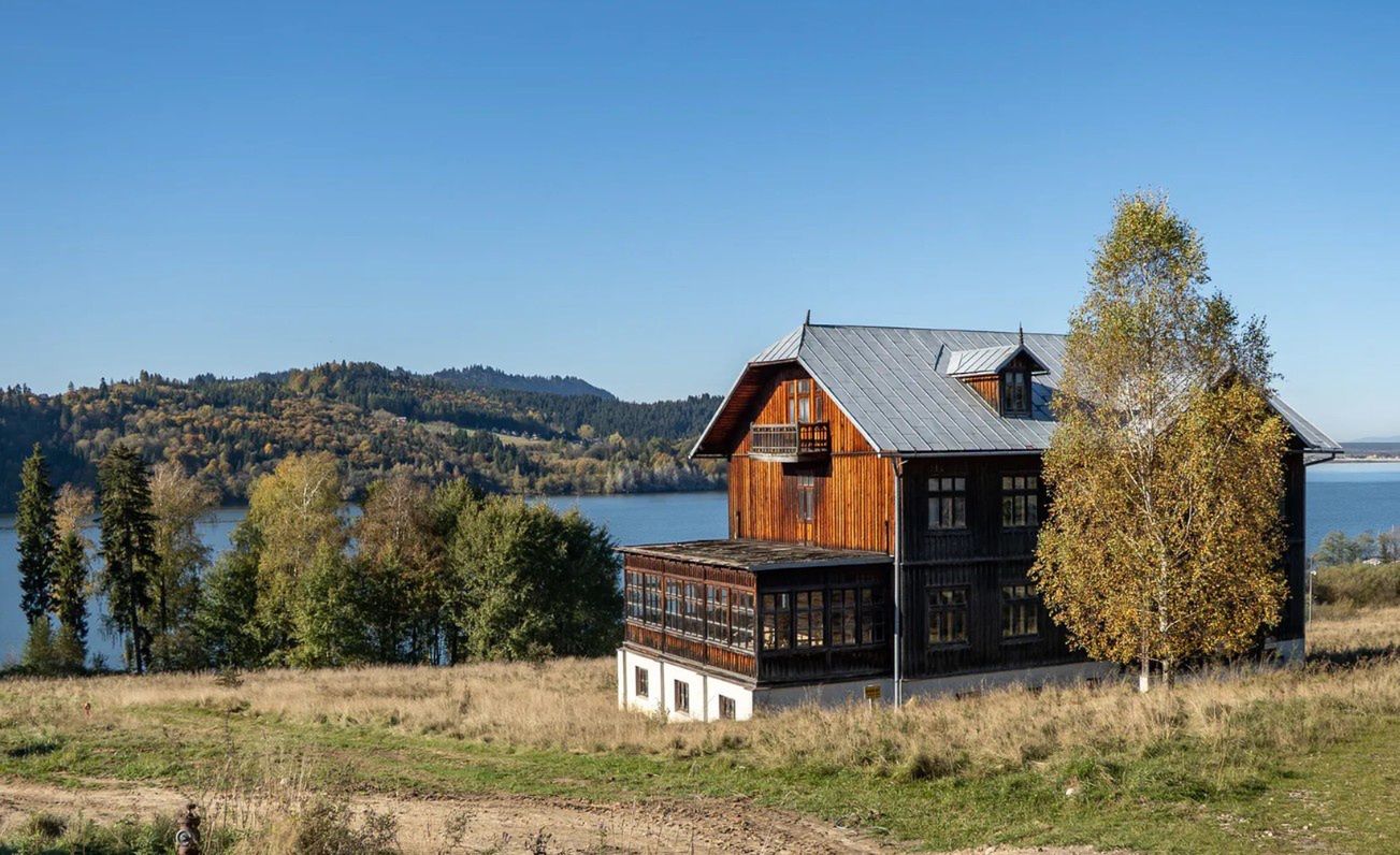 W osadzie zebrano 20 zabytkowych, drwnianych obiektów 