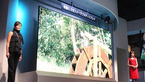 100-calowy OLED Mitsubishi w sklepach już 21 września 1