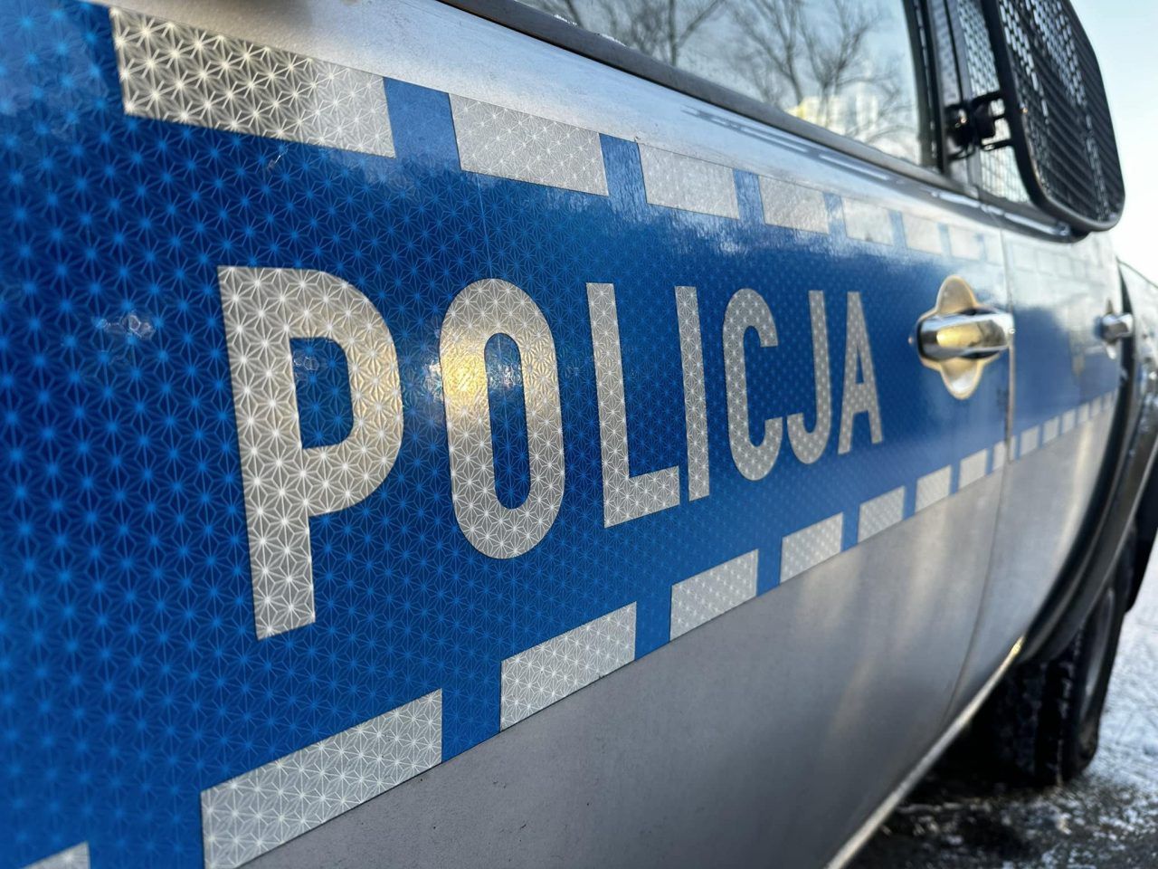 Wyprzedził policjantów mimo zakazu, bo stwierdził, że „zamulali”