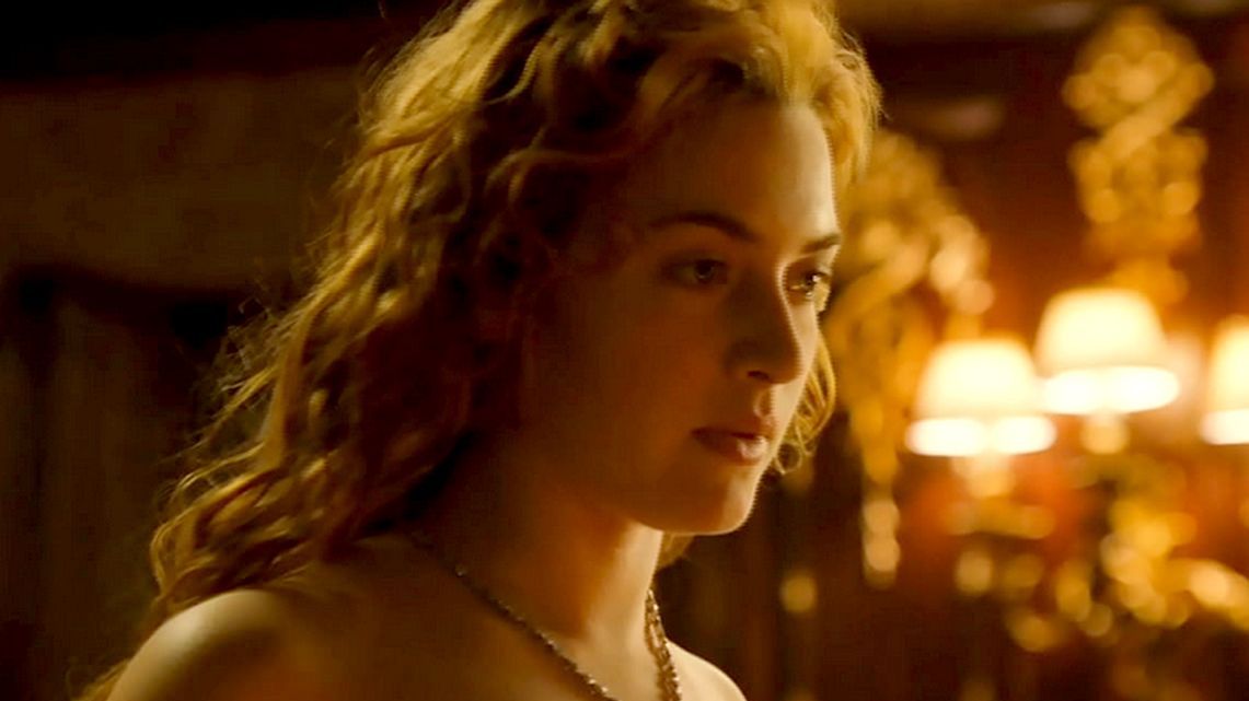 Kate Winslet w słynnej scenie z "Titanica"