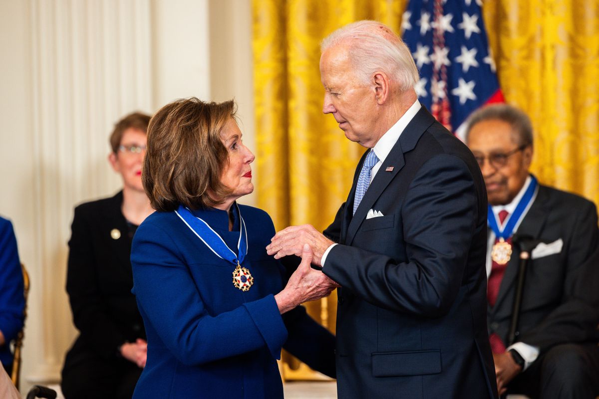 nancy pelosi, joe biden, Donald Trump, wybory prezydenckie w usa Wywierała presję, by Biden zrezygnował. Teraz wydała oświadczenie