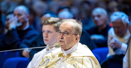 Tłumy na urodzinach Radia Maryja. Zjechali pielgrzymi z całego kraju