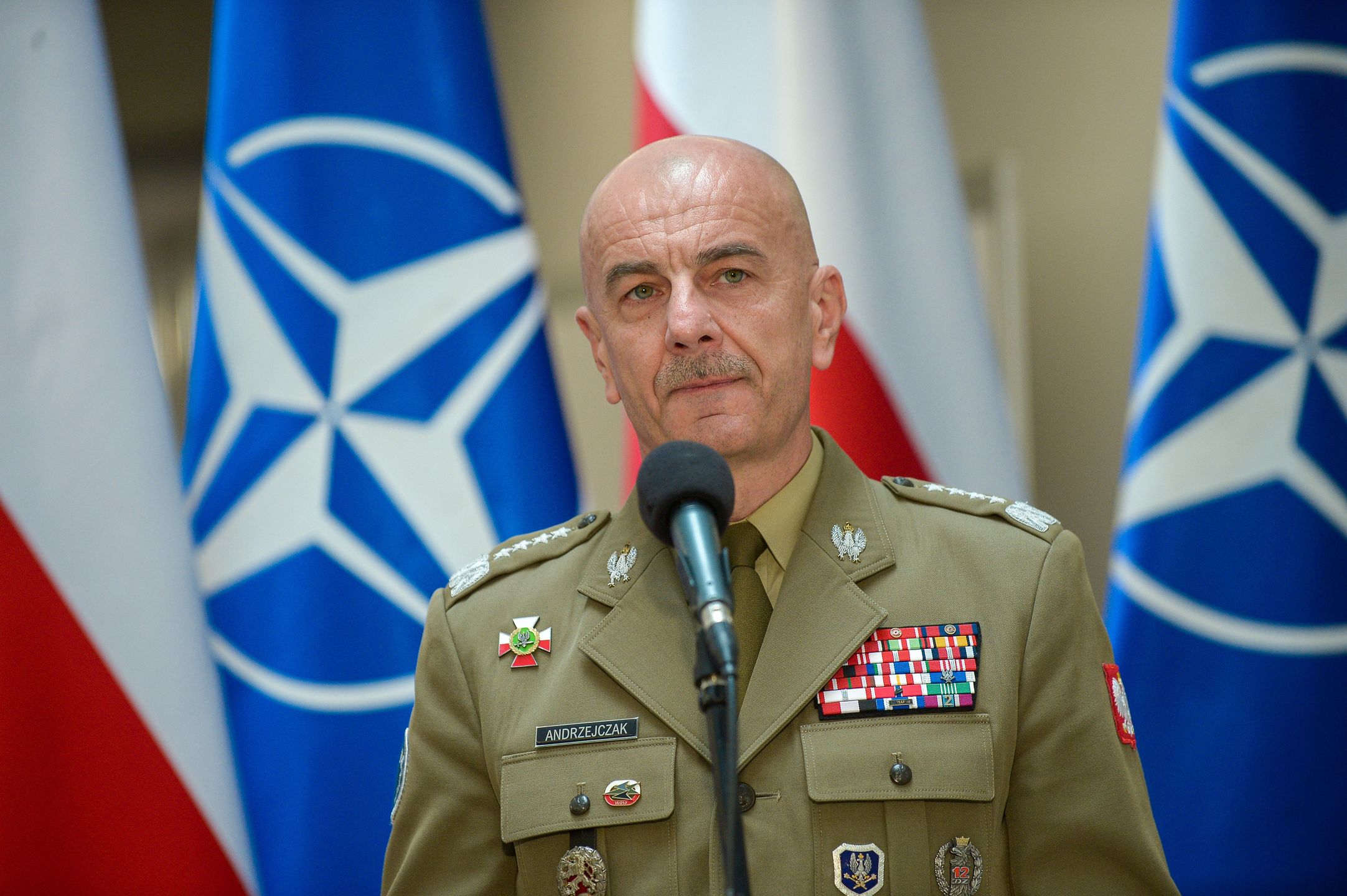 Gen. Rajmund Andrzejczak zrobił furorę w amerykańskiej telewizji