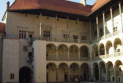 Sypialnia królowej Bony na Wawelu. Dlaczego łoże władczyni zawsze było większe od łóżka króla?