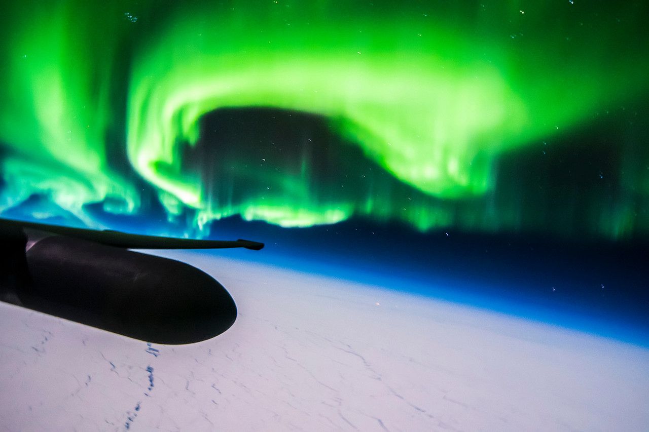 Pilot samolotu szpiegowskiego zrobił zdjęcia zorzy polarnej z bliska! 4