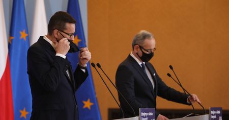 Kacprzak: "Trudno jest wierzyć w szczerość słów premiera" [OPINIA]