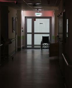 Pacjenci z zarzutami. Mieli wpłacać pieniądze na fundację założoną przez Tomasza Grodzkiego