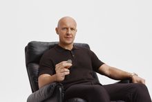 Szymon Marciniak w nowej kampanii Lancerto