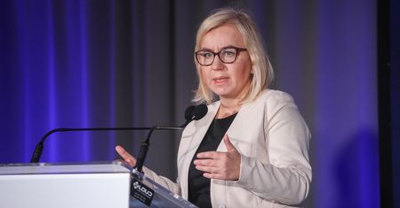 Ceny prądu w 2024 roku. Minister klimatu: "Chcemy, żeby rachunki były niższe"