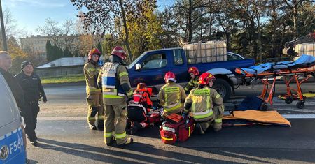 Kierowca nie ustąpił pierwszeństwa. Ranne dwie nastolatki