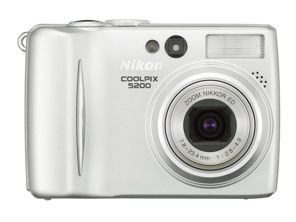 Nikon Coolpix 5200