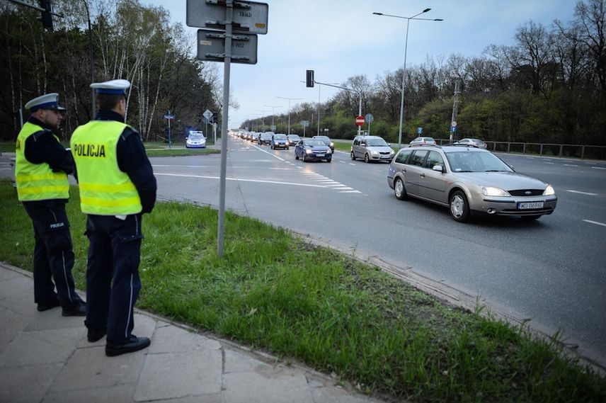 Policja podsumowała świąteczny weekend na stołecznych drogach