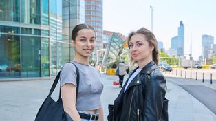 Zakończenie roku szkolnego w Liceum Ogólnokształcącym w Siedliszczu. Były nagrody, gratulacje i wakacyjny klimat. Zdjęcia