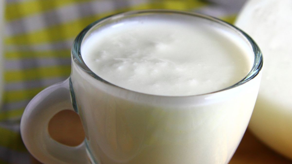 Dlaczego warto pić kefir przy problemach z wątrobą? 