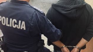 W trakcie popijawy skopał kolegę na śmierć i zabrał jego pieniądze. Ciało leżało na przystanku