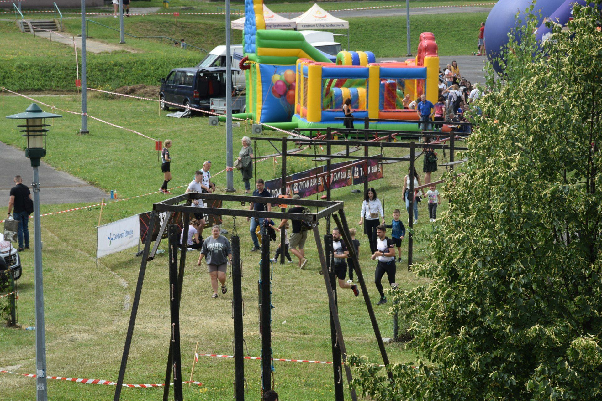 Stadion i tereny zielone obok Gemini Park Tarnów były areną Gemini Park Tytan Run