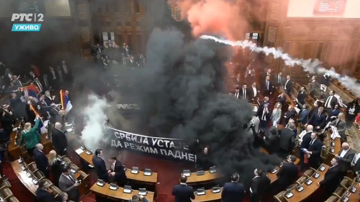 Skandaliczne obrazki w Serbii.