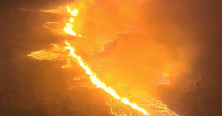 Działo się we wtorek w nocy. Wybuchł wulkan na Islandii. Duża erupcja