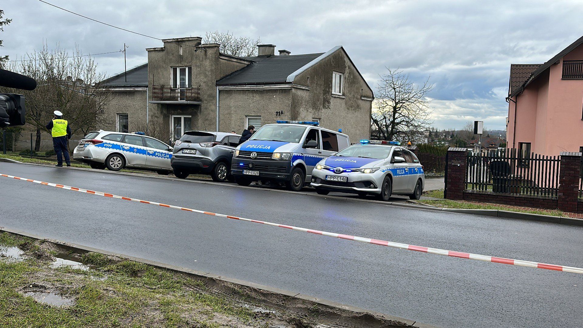 Ukrainiec próbował zabić trzy osoby w Częstochowie. Policjanci musieli strzelać