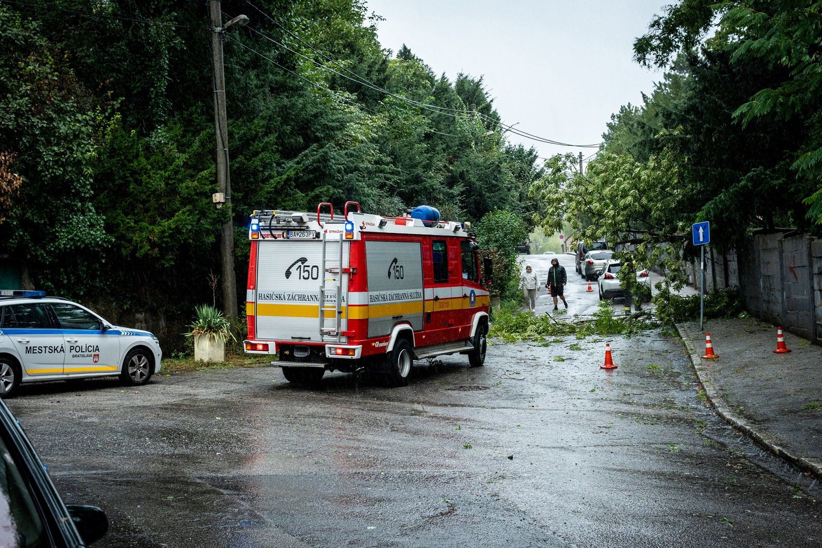 Ulewny deszcz w Słowacji. Zagrożenie dla rzeki Morawy