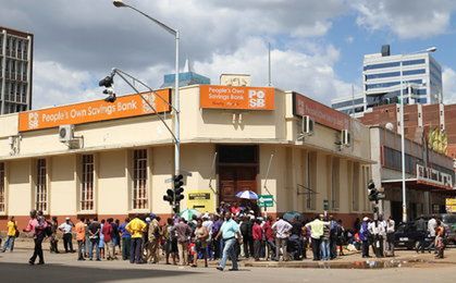 Zimbabwe grozi wpadnięcie w gospodarczą spiralę śmierci. Pogłębia się kryzys z powodu niedoboru gotówki