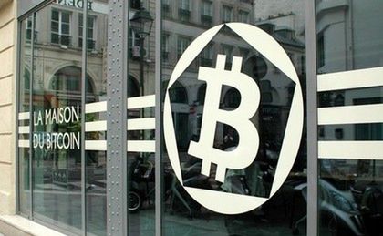 Bitcoin zawiódł? Ekspert twierdzi, że sieć była "jeden krok od technicznego upadku"