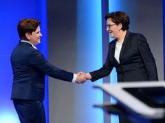 Ewa Kopacz i Beata Szydło - jak wypadły ich stylizacje na debacie wyborczej?