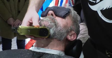 Onkolodzy ze szpitala w Białymstoku będą nosić wąsy. W ten sposób dołączyli do profilaktycznej kampanii “Movember”