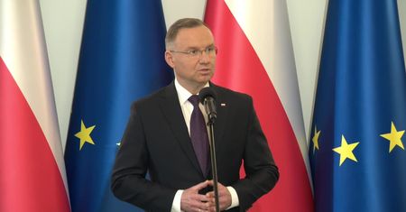 Duda desygnował Morawieckiego na premiera, choć ten nie ma szans na większość w sejmie