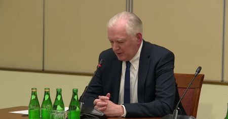 “W mojej ocenie byłyby nielegalne”. J. Gowin na posiedzeniu komisji ds. wyborów kopertowych