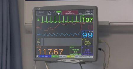 Problemy wrocławskiego szpitala z przepustowością instalacji tlenowej. Wstrzymano przyjęcia pacjentów.