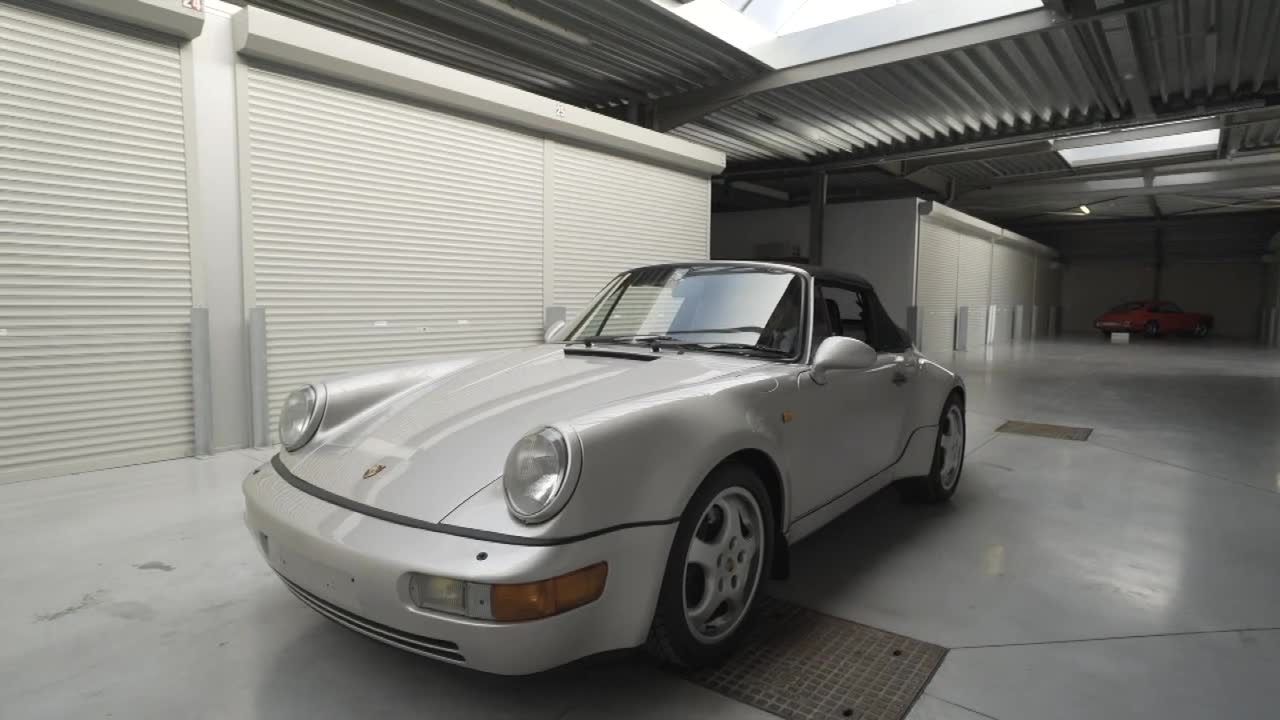 Porsche 911 Diego Maradony będzie zlicytowane przez dom aukcyjny Bonhams.