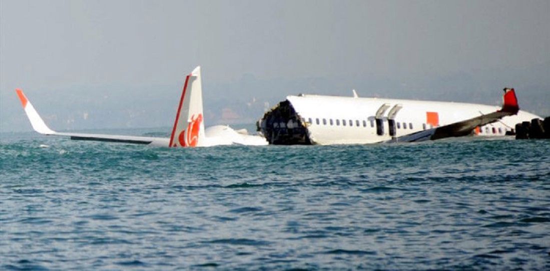 Boeing 737 MAX. Indonezyjczycy podają przyczyny katastrofy. Winny m.in. nadzór USA
