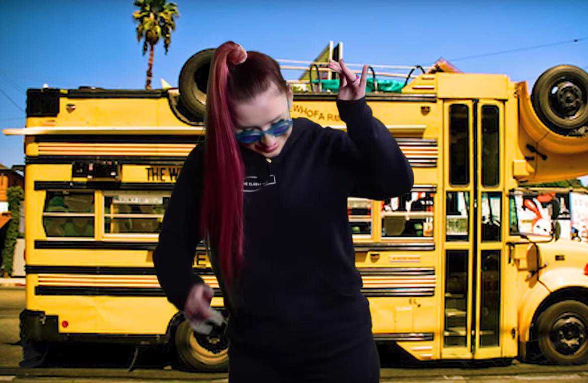 Marta Linkiewicz i Cypis nagrali piosenkę Wesoły autobus