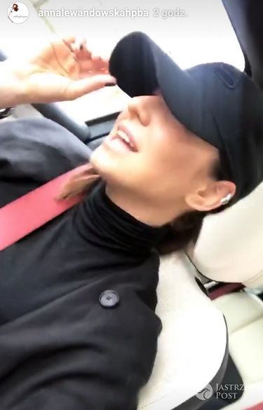 Anna Lewandowska śpiewa podczas jazdy autem - Instagram