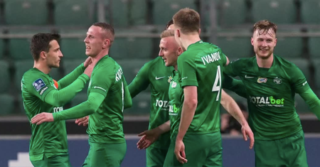 Śląsk Wrocław nie składa broni w walce o 4. miejsce w lidze. Podopieczni trenera Jacka Magiery wygrali na wyjeździe z Wartą Poznań 3:2