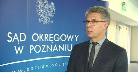 Policja przeprasza za incydent w poznańskim sądzie