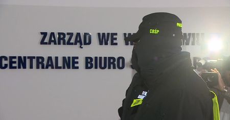 Cudzoziemcy w ciężarówkach przerzucani przez Polskę. Grupa przestępcza rozbita