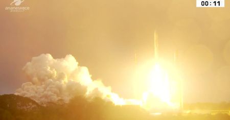 Francuzi wystrzelili dwa satelity telekomunikacyjne z terenu Gujany Francuskiej
