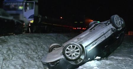 Karambol sześciu samochodów w woj. warmińsko-mazurskim