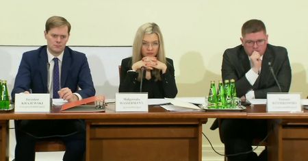 Przesłuchanie funkcjonariusza ABW przed komisją śledczą ds. Amber Gold