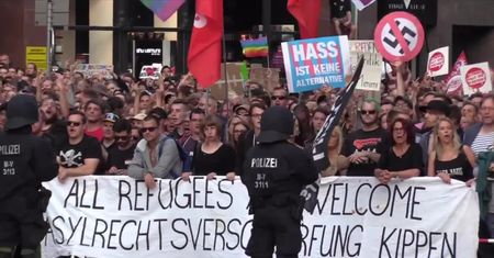 Czy Angela Merkel powinna odejść?