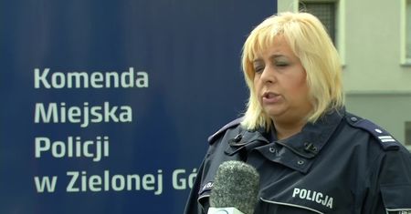 15-latek ciężko ranił nożem o rok starszego kolegę. Trafił do policyjnej izby dziecka