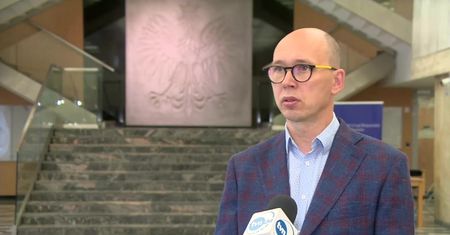 Ognisko koronawirusa w zakładzie drobiarskim w Wielkopolsce. Ponad 160 chorych, a 400 osób czeka jeszcze na wyniki