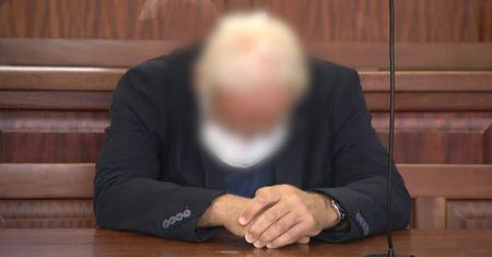 Sąd uniewinnił chirurga z Wrocławia, którego zespół pozostawił w ciele pacjenta chusty chirurgiczne
