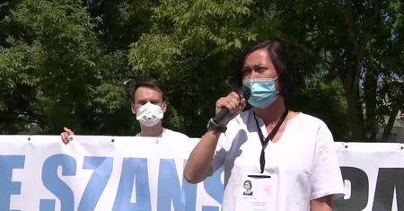 Protest przed Ministerstwem Zdrowia. Medycy sprzeciwiają się zmianom w Kodeksie karnym