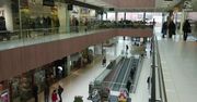 Mężczyzna spadł z wysokości 3. piętra w centrum handlowym. Wieszał świąteczne dekoracje