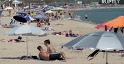 Tłumy Greków na plażach w Epanomi. Początek luzowania obostrzeń
